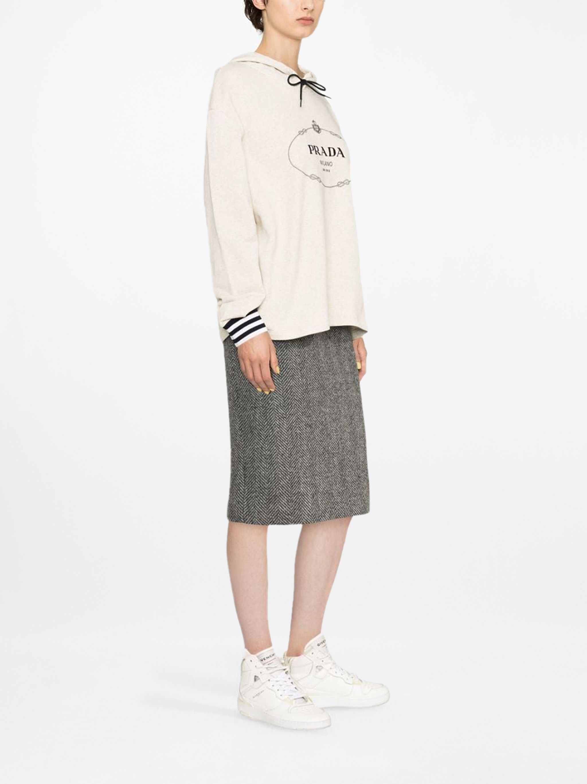  23FW 프라다 / 여성 로고 후디 내추럴 134677 S232 1X6Q F0018 STK - PRADA