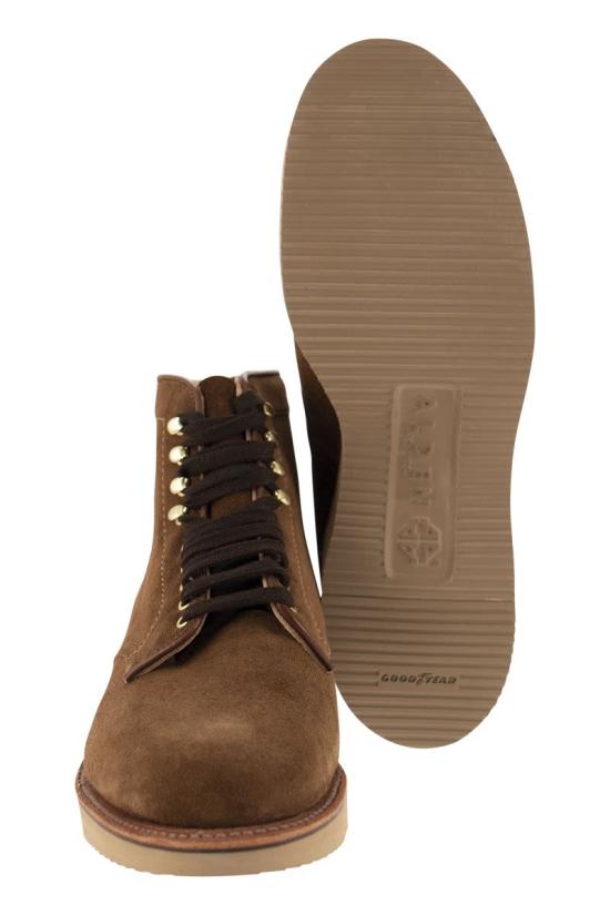 M2804H SNUFF SUEDE