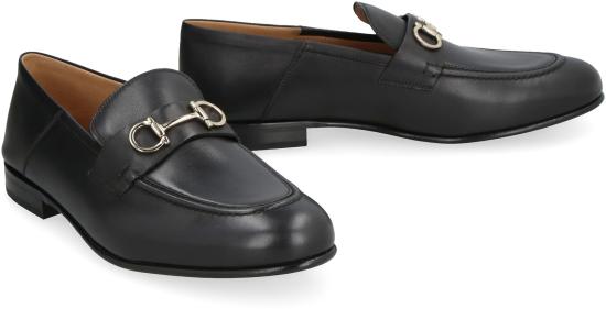 01E100 758468 black