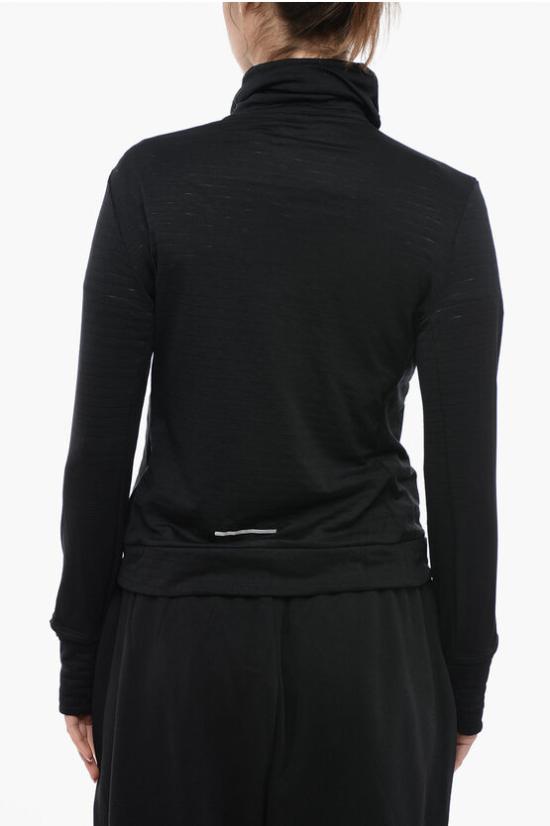 FB5306 010 Black