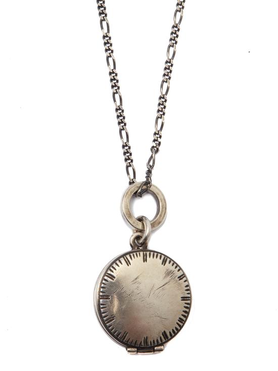 QM3842 Silver