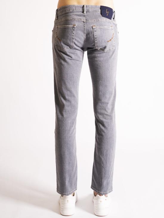 Jean INV 2021 8749