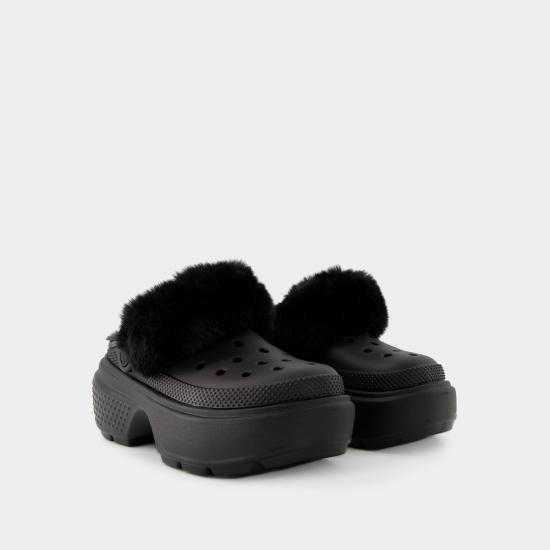 208546 001 BLACK