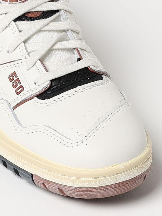 BB550VGC White