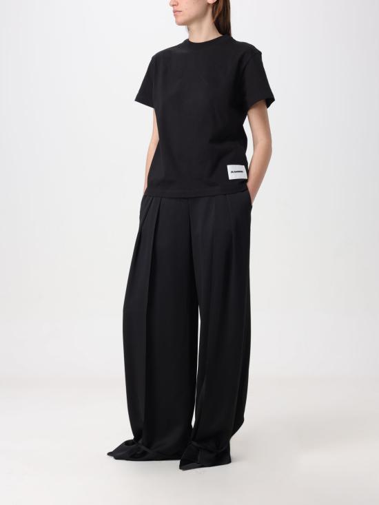 J40GC0001J45048 001 Black