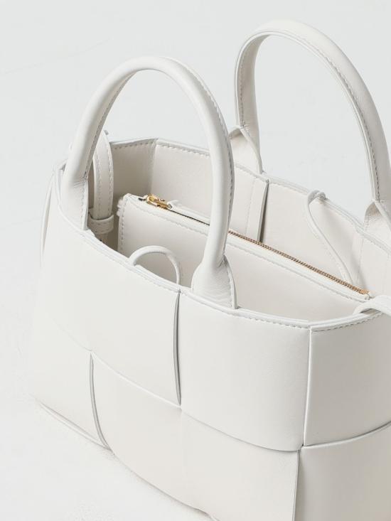 709337VCQC2 9009 White