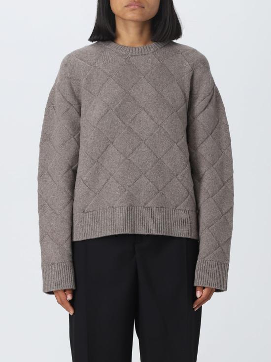 753728V36Y0 1540 Dove Grey