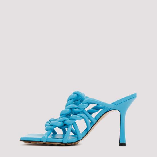 716242 V2O20 4631 POOL BLUE