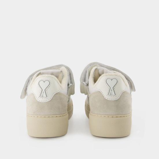 23SS 아미 스니커즈 AMIS19000420 WHITE - AMI