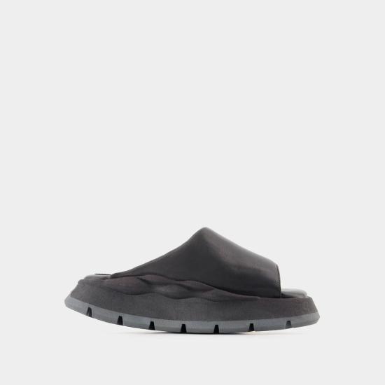 22FW 이티스 샌들 EYTS18005370 Black - EYTYS