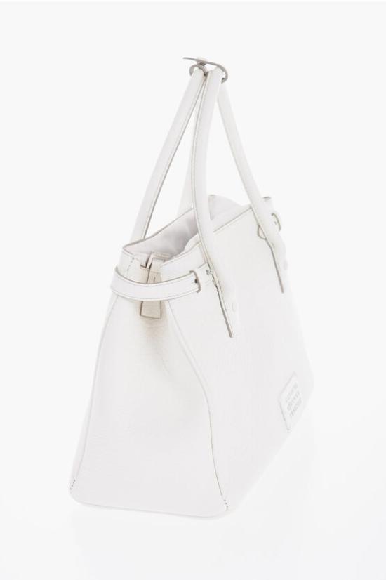 S56WD0125 P0396 H7736 White