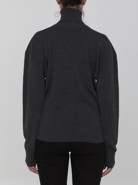 8095113 GREY
