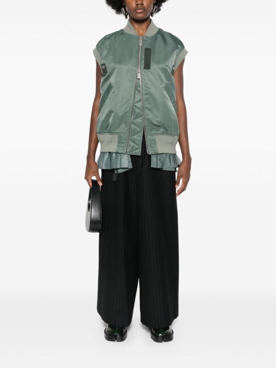 2407382 B KHAKI 840