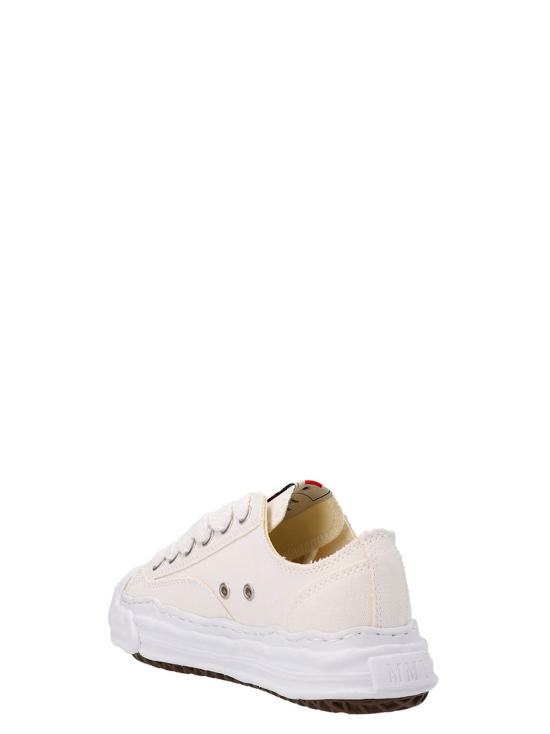 A05FW702WHITE