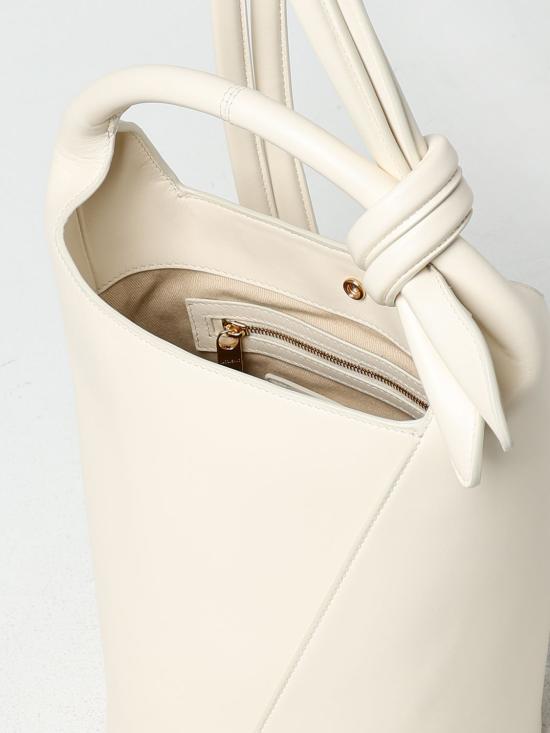 245BA3663173 115 Ivory