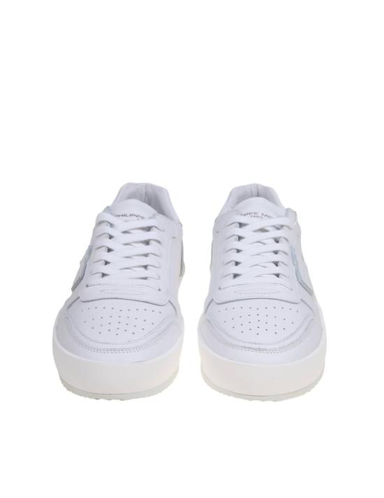 VNLU V001 White