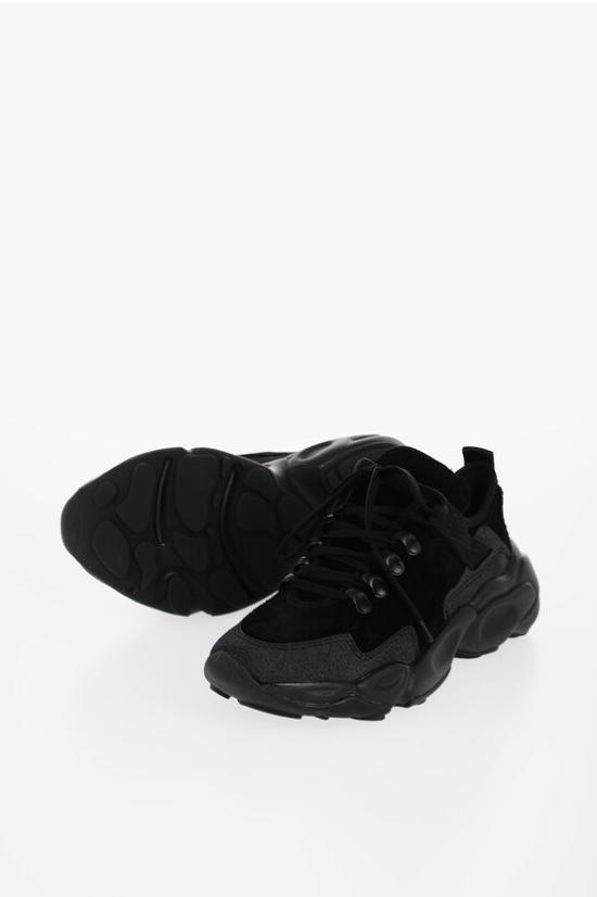 J44WS0005 P5294 001 Black
