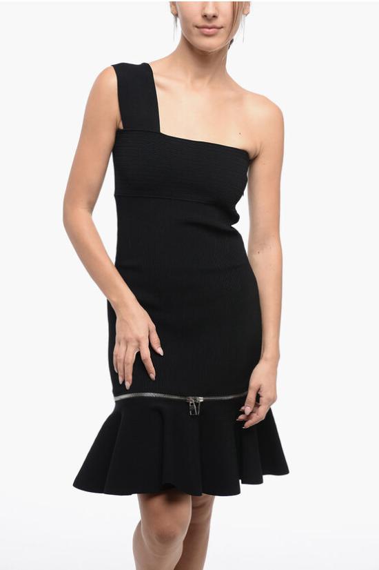 720569Q1A4D1000 Black