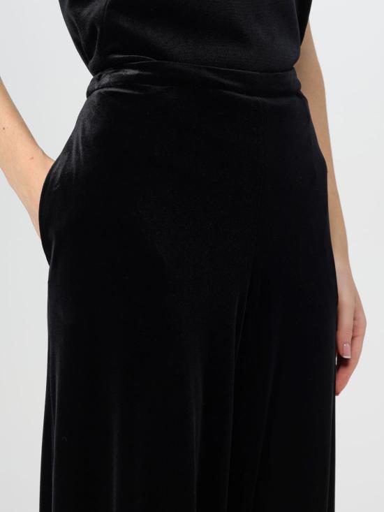 6D2P8D2JW4Z 0999 Black