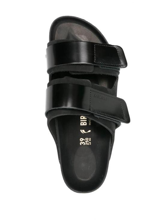 1026570BLACK