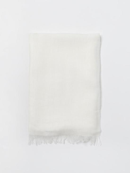 2414541122600 001 White