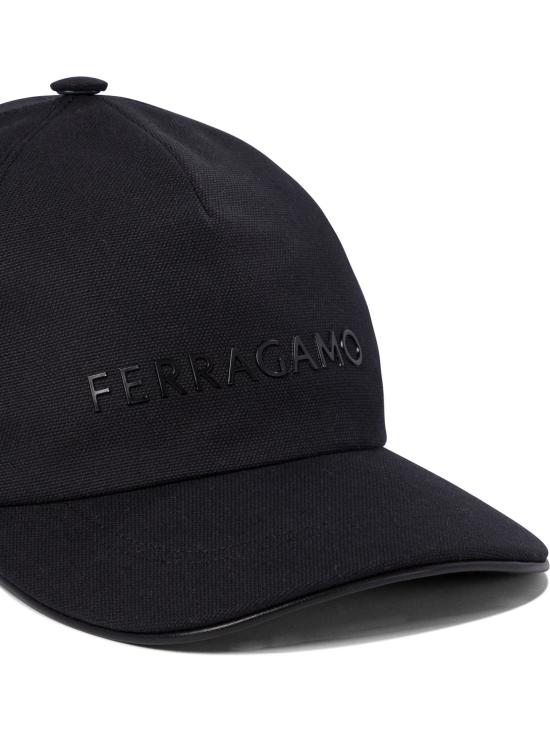 0764758 Black