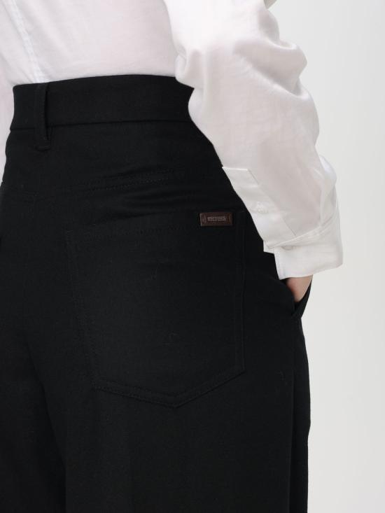 MD588P8724 C101 Black