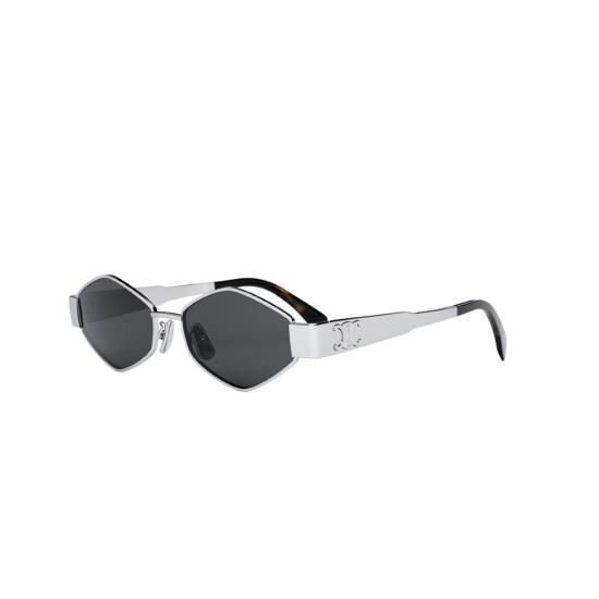 CL40254U 16A BLACK