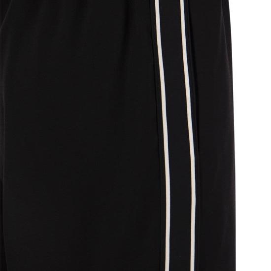 I20932A00004596WF BLACK