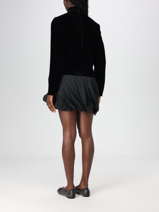 2421226044600 001 Black