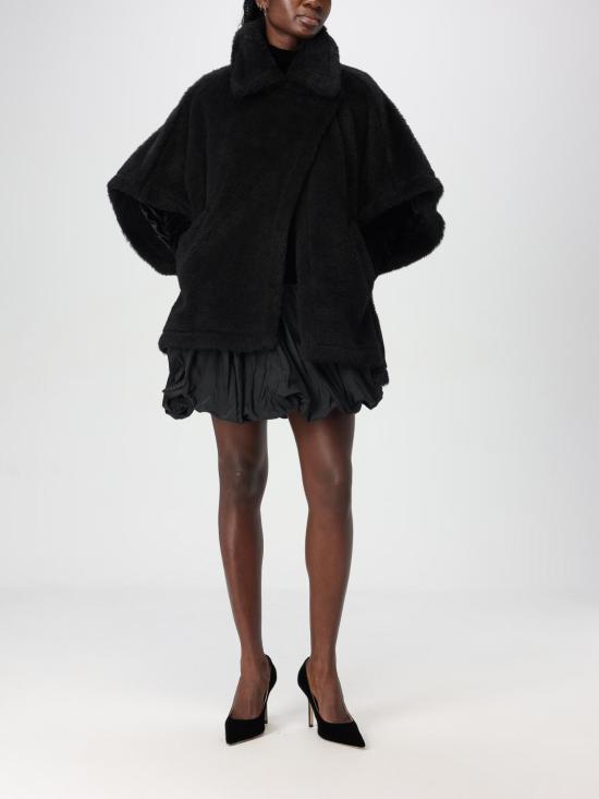 2421226044600 001 Black