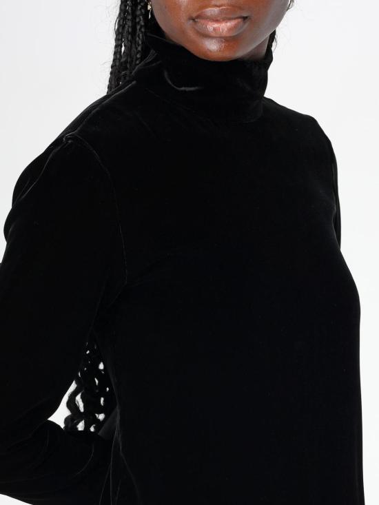 2421226044600 001 Black