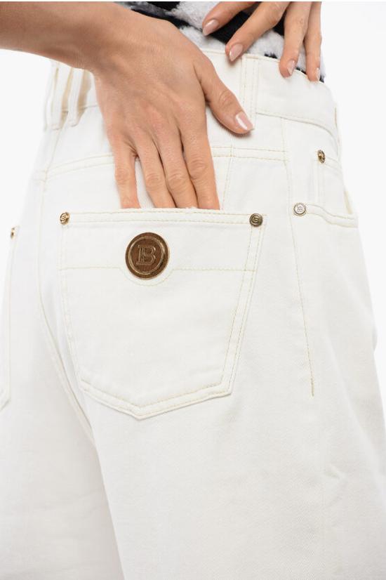 UF05701D069 0FA White