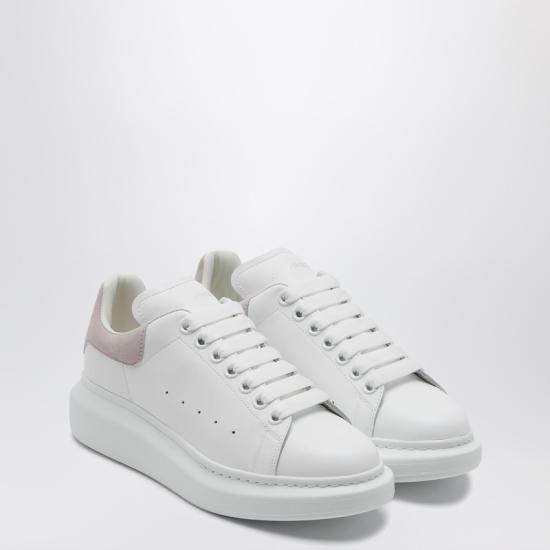 553770WHGP7 White