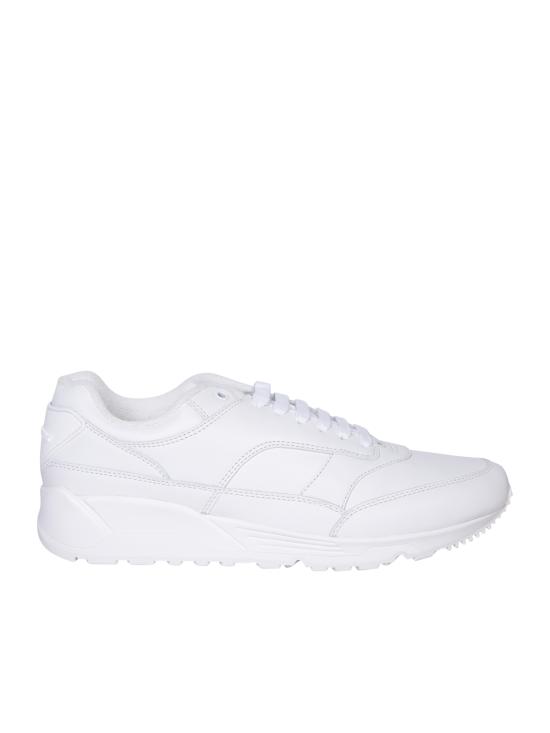 757319 00NAE 9051 White