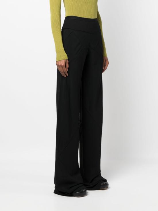 RP02C1301 BLACK