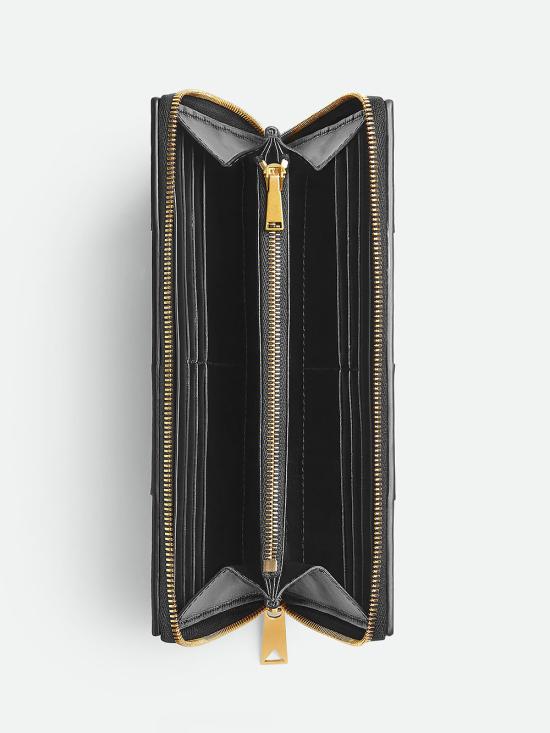 651368 VCQC1 8425 BLACK GOLD
