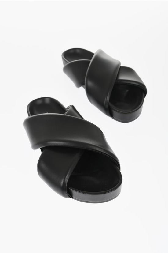 J32WP0001 P5057 001 Black