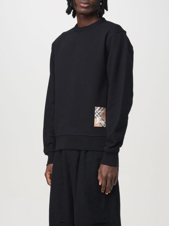 8101889 Black