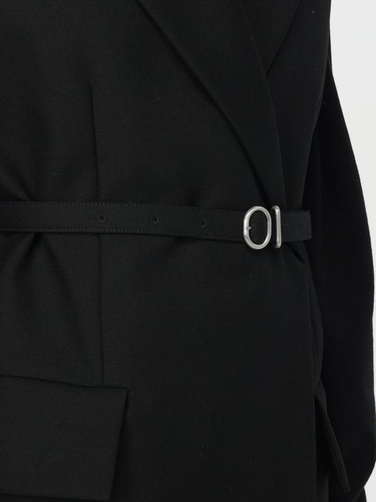 J02FB0118J40001 001 Black
