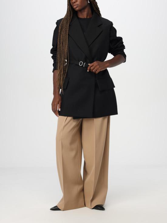 J02FB0118J40001 001 Black