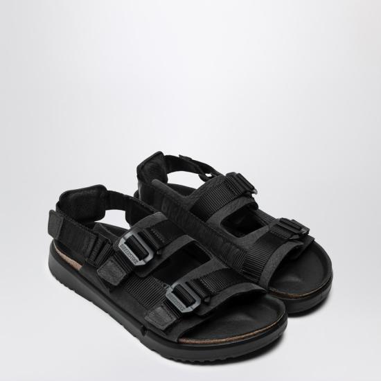 1024599LE Black