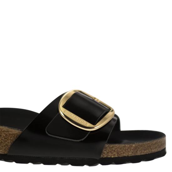 1022650 BLACK