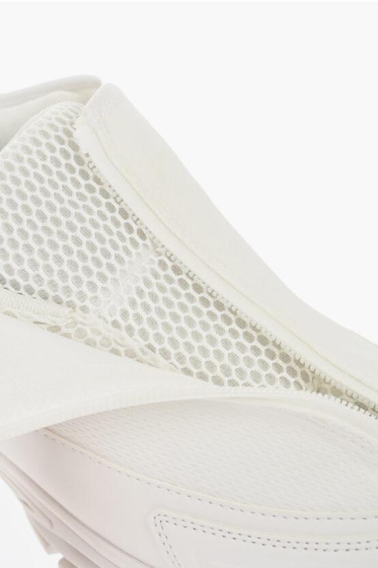 Y03218 P5700 T1007 White