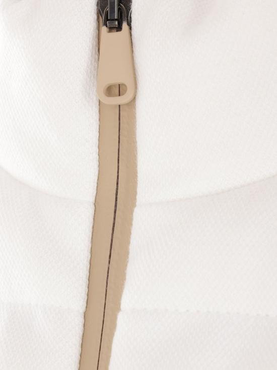 MG9277778C7220 WHITE