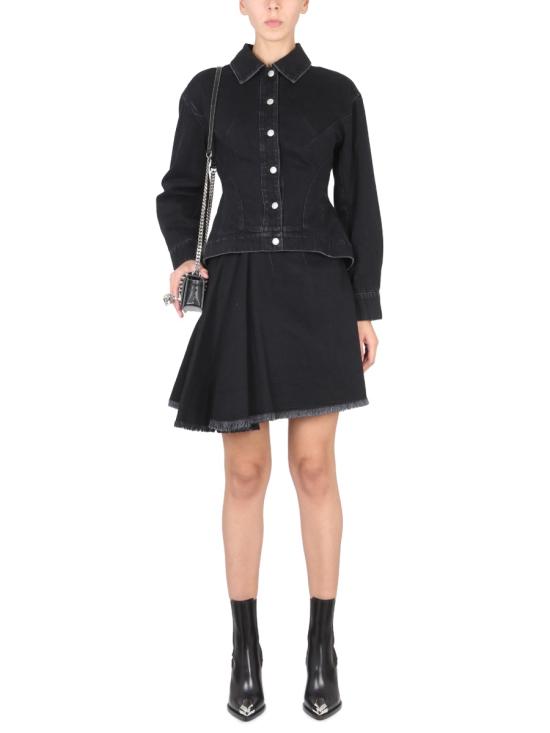 720056 BLACK