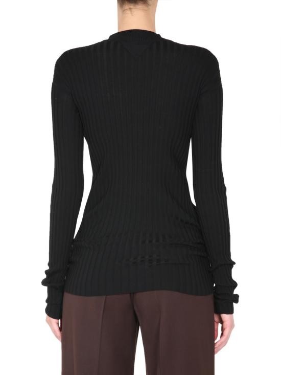 631301 BLACK