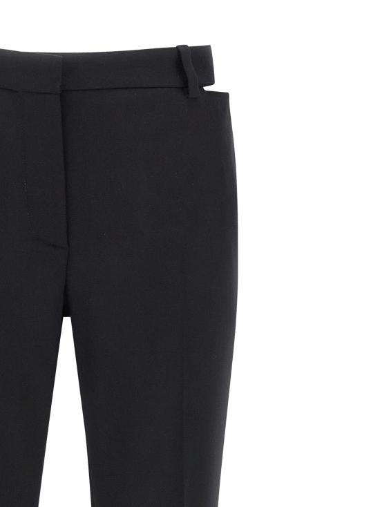 10180211A122581B000 Black