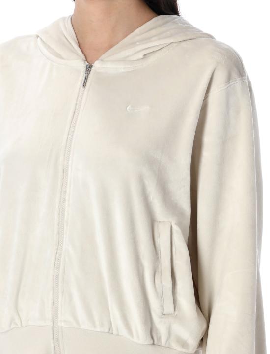 25PHJ0954 104 SAIL WHITE