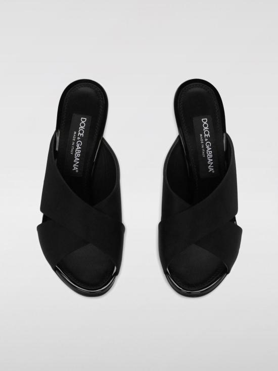 CR1738AV799 8B956 Black
